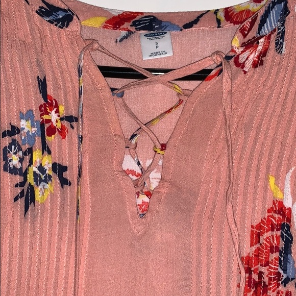 Old Navy Long Sleeve Elegant Blouse - Picture 3 of 4